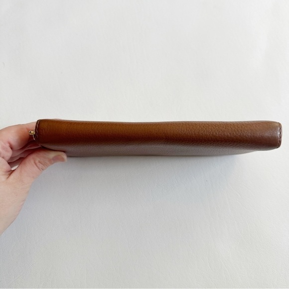 Michale Kors Tan Leather Jet Set Zip Around Continental Wallet - Picture 3 of 8